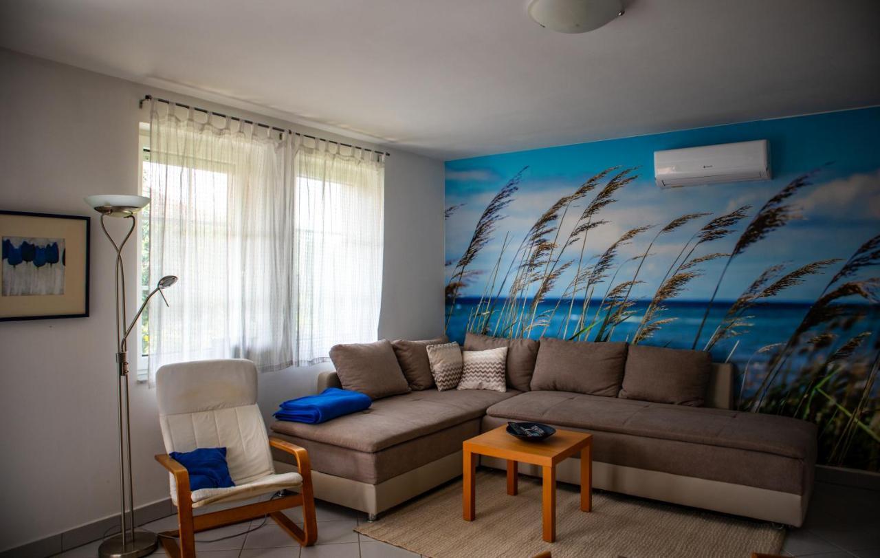 Nefelejcs Apartmanhaz Gyenesdiás エクステリア 写真