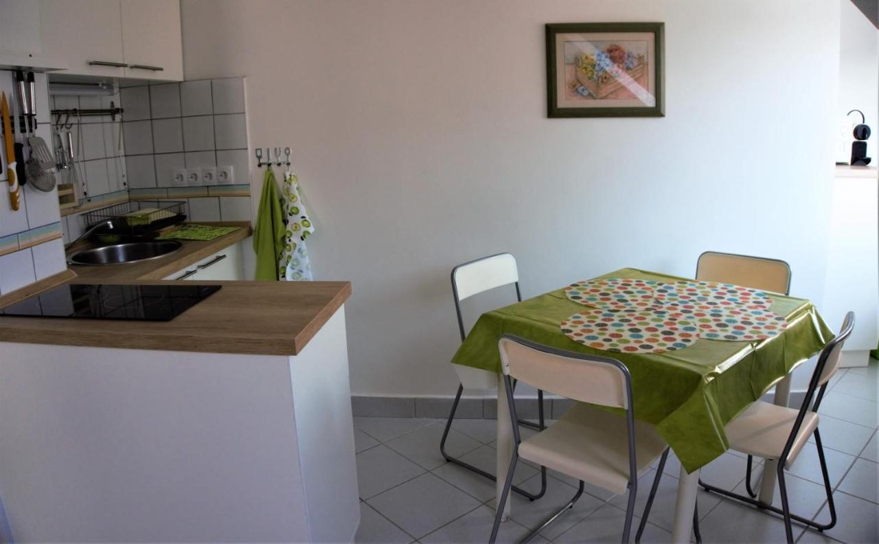 Nefelejcs Apartmanhaz Gyenesdiás エクステリア 写真
