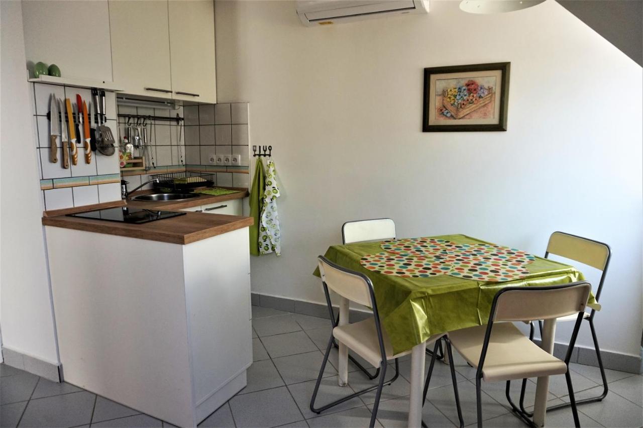 Nefelejcs Apartmanhaz Gyenesdiás エクステリア 写真