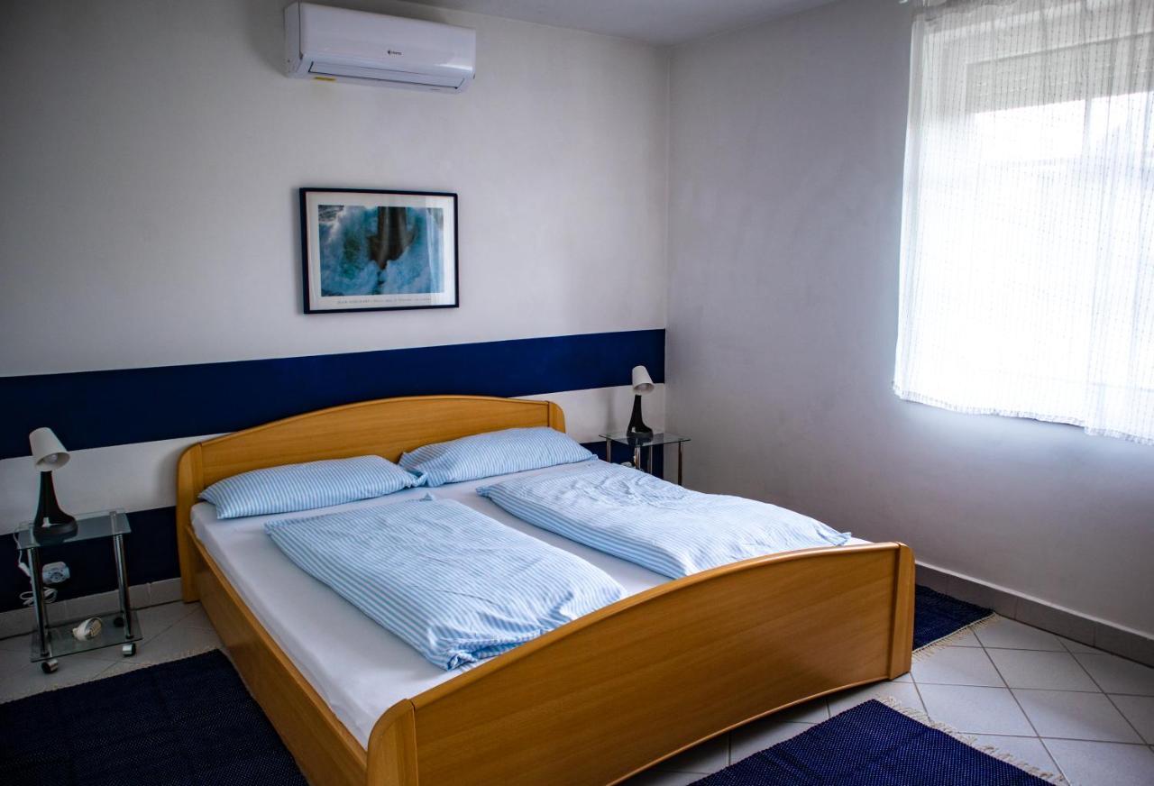 Nefelejcs Apartmanhaz Gyenesdiás エクステリア 写真