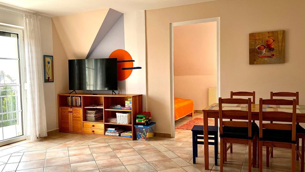 Nefelejcs Apartmanhaz Gyenesdiás エクステリア 写真